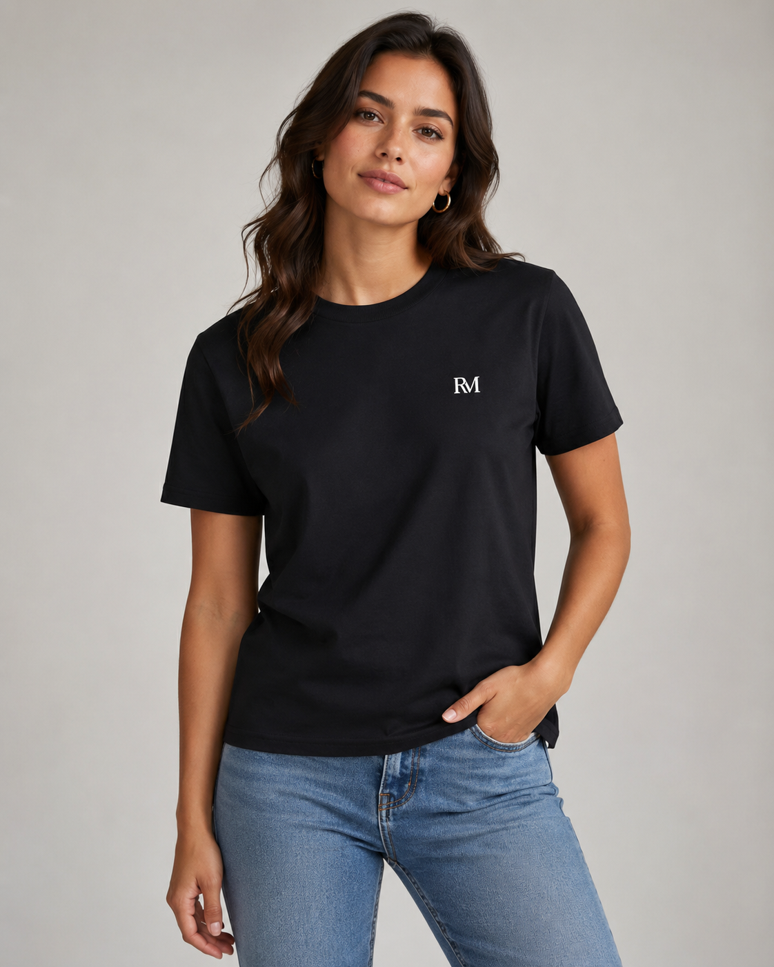 ROCCO MILANO T-Shirt Damen Weiß – Ghost Mockup